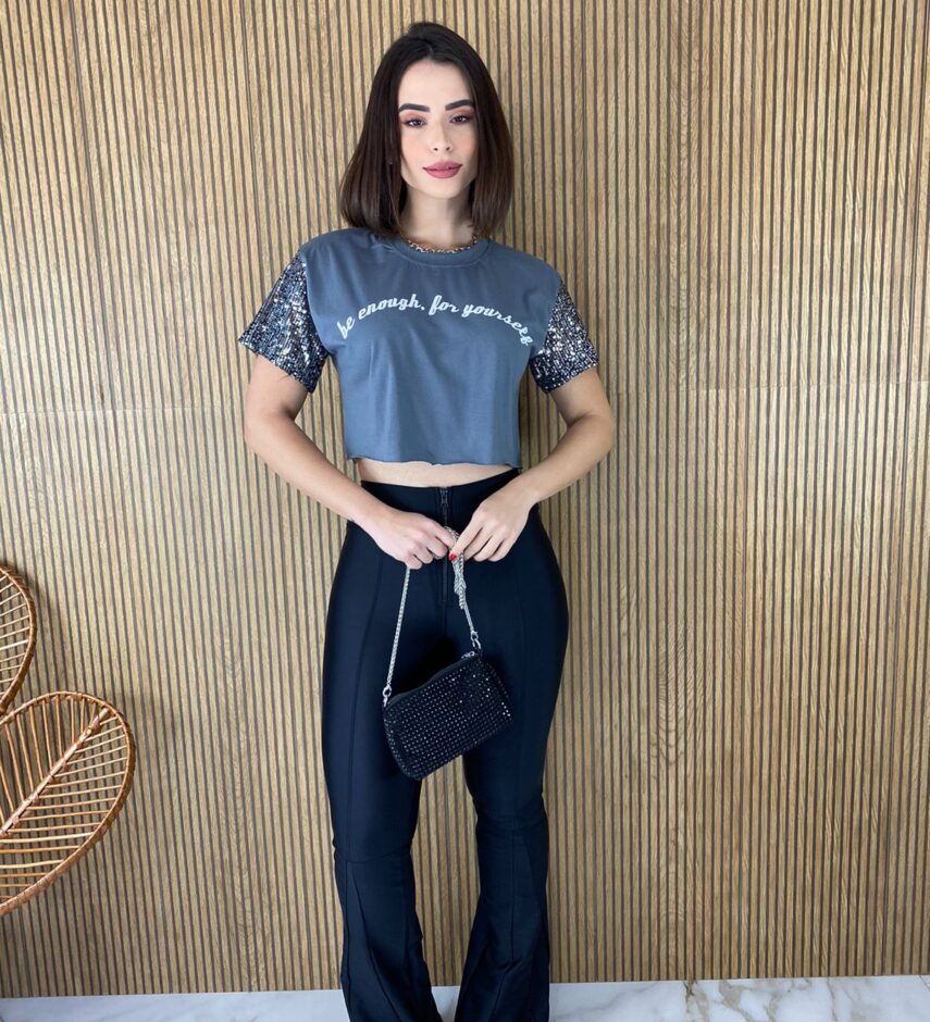 Cropped Feminino sem Bojo Manga em Paetê Be Enough Cinza - Fernanda Ramos Store