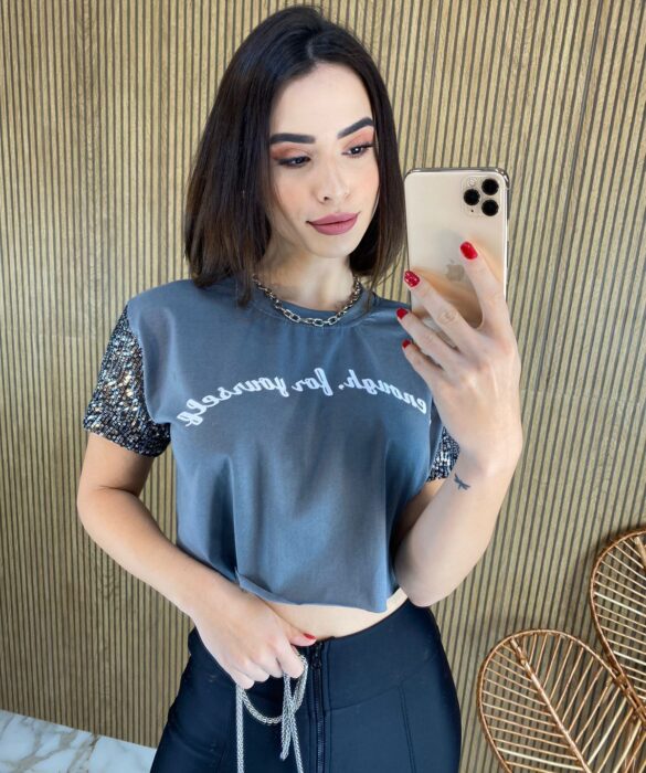 Cropped Feminino sem Bojo Manga em Paetê Be Enough Cinza - Fernanda Ramos Store