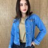 fernandaramosstore com br jaqueta feminina jeans bordada 5