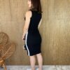 fernandaramosstore com br vestido canelado sem bojo preto detalhe em branco 1