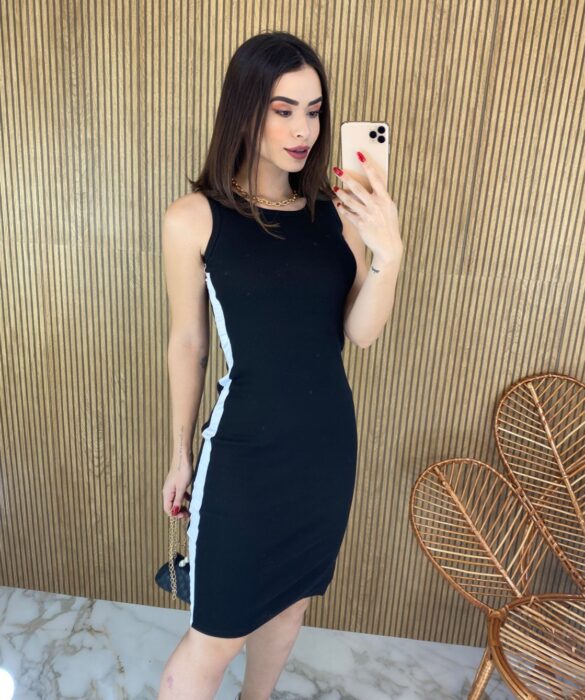 fernandaramosstore com br vestido canelado sem bojo preto detalhe em branco 5