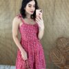 fernandaramosstore com br vestido curto com bojo estampa em flores fundo p 1