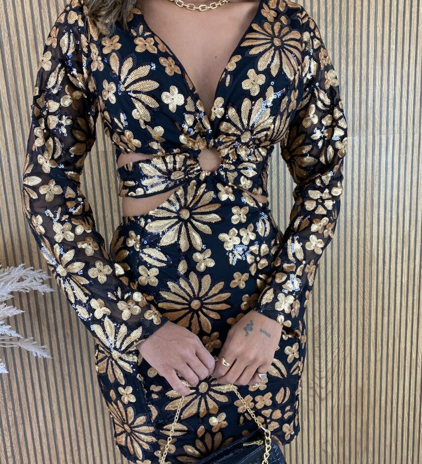 Vestido Curto com Bojo Manga Longa Argola Paetê - Fernanda Ramos Store