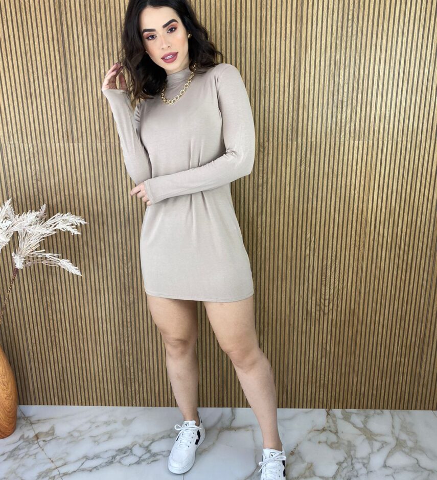 Vestido Curto Manga Longa sem Bojo Nude Detalhe de Aplicação nas Costas - Fernanda Ramos Store