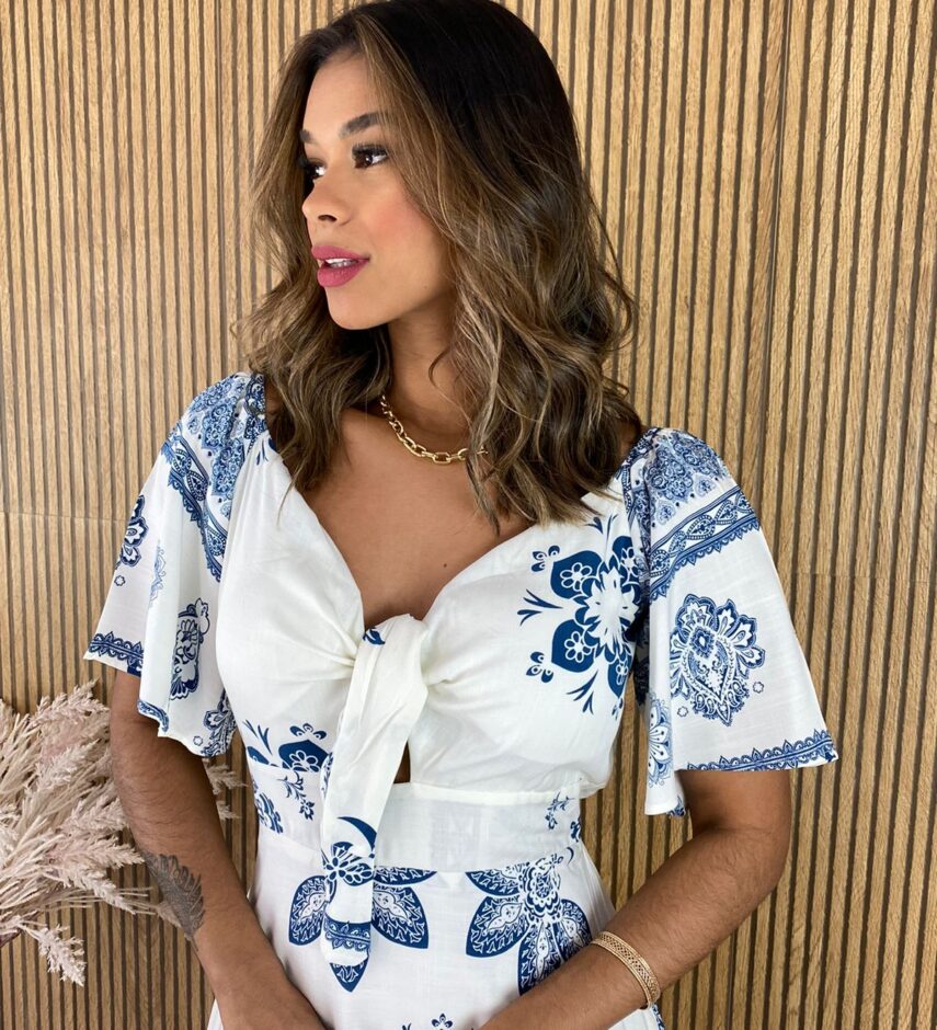 fernandaramosstore com br vestido longo com bojo manga curta estampado fundo verde copia 2