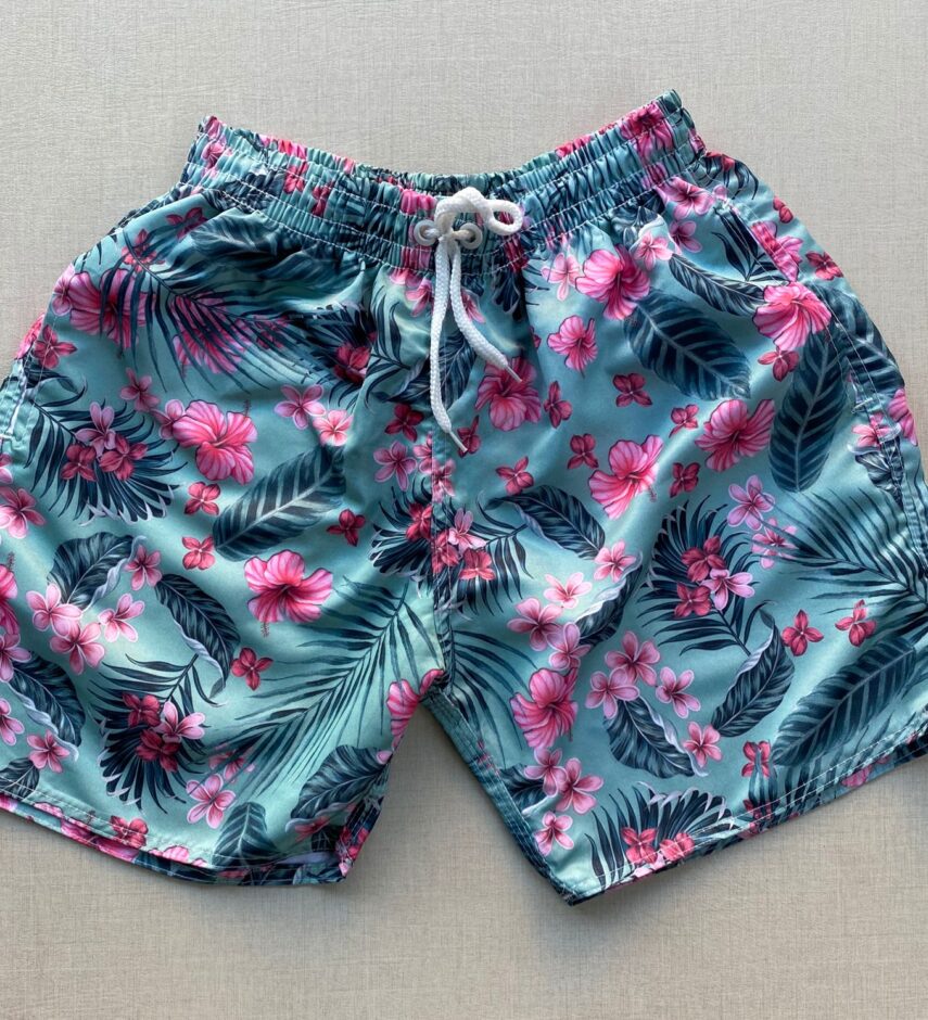fernandaramosstore com br bermuda masculina tactel estampa floral verde 1
