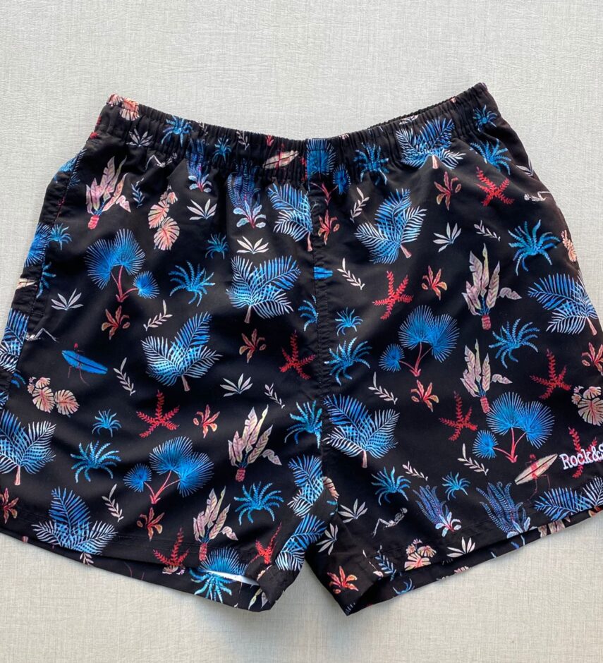fernandaramosstore com br bermuda masculina tactel estampado folhas preto 2