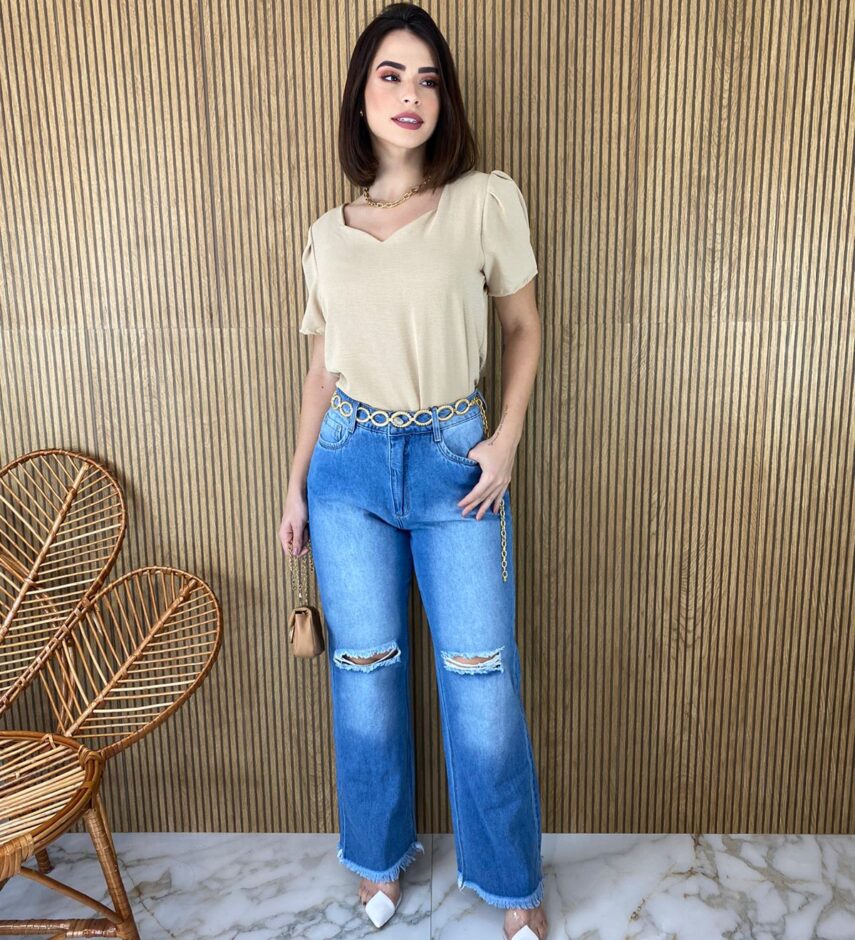 Blusa Feminina Manga Curta Bege Manga Princesa com Decote - Fernanda Ramos Store