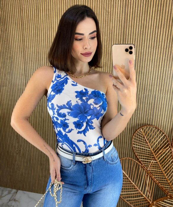 fernandaramosstore com br body feminino com bojo floral azul fundo branco copia