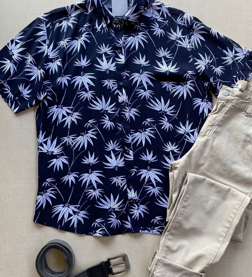 fernandaramosstore com br camisa masculina manga curta estampada folhas azul marinho