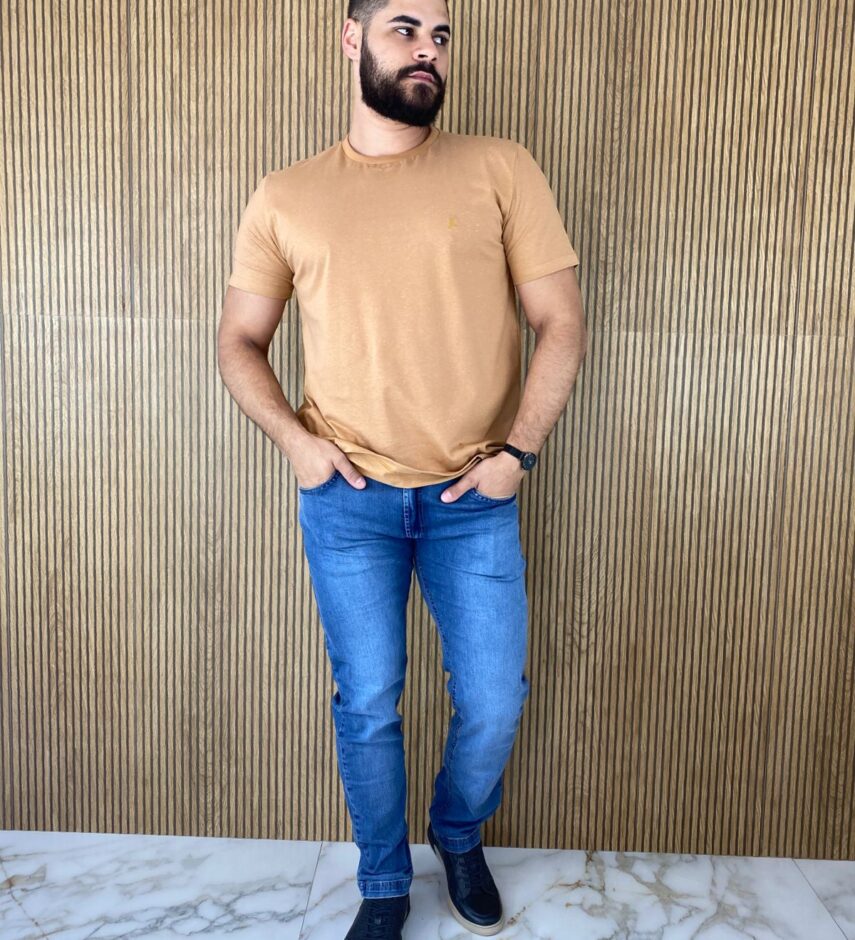 Camiseta Masculina Back To Basics Caramelo - Fernanda Ramos Store