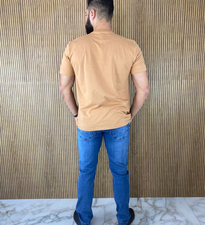 Camiseta Masculina Back To Basics Caramelo - Fernanda Ramos Store