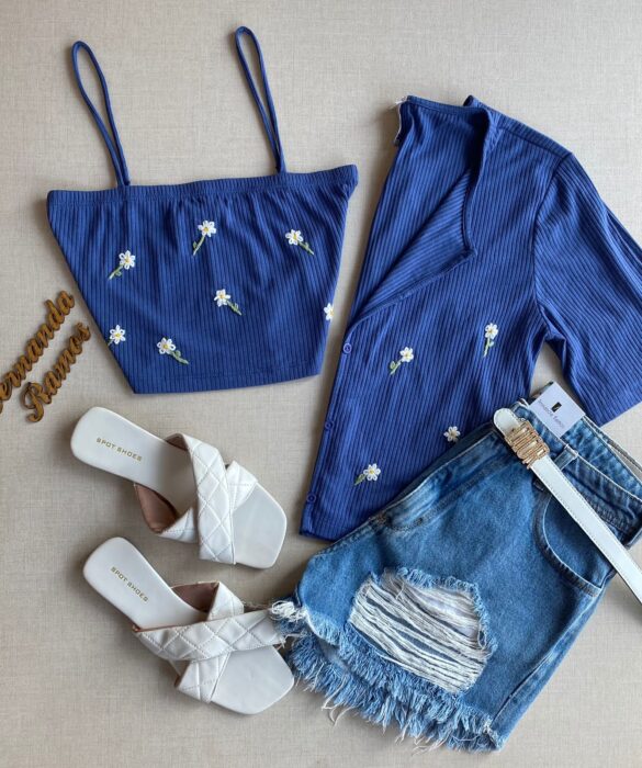 fernandaramosstore com br conjunto casaquinho e cropped azul detalhe em flores