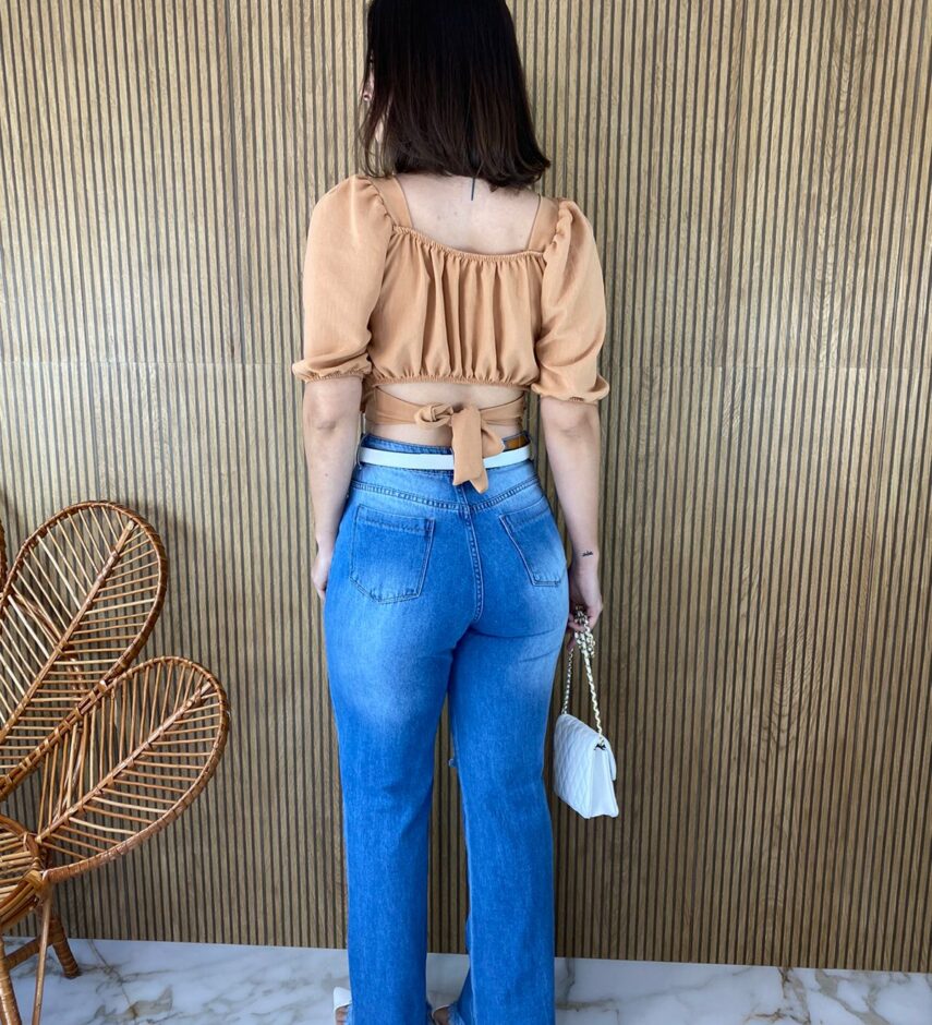 Cropped Feminino com Bojo Franzido e Amarração Bege - Fernanda Ramos Store