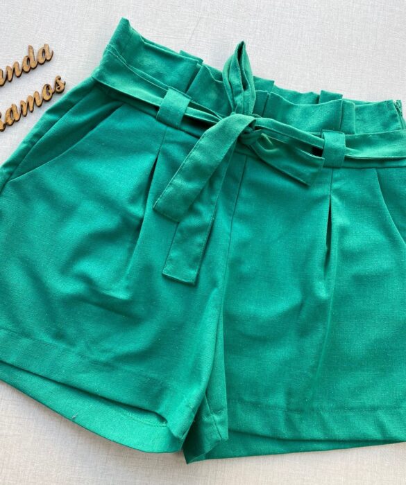 fernandaramosstore com br short feminino com bolsos e amarracao verde 1