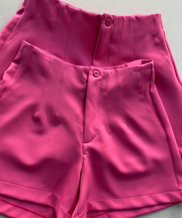 Short Feminino de Alfaiataria Rosa com Detalhe - Fernanda Ramos Store