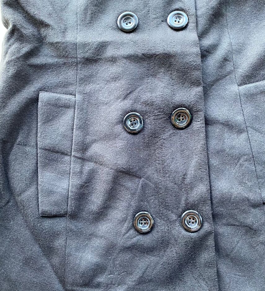 Colete Feminino de Lã Batida Detalhe em Botões e Bolso Preto - Fernanda Ramos Store