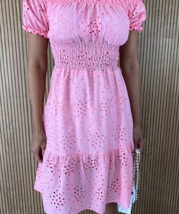 fernandaramosstore com br vestido curto laise com bojo rosa ombro a ombro 5