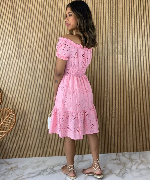 fernandaramosstore com br vestido curto laise com bojo rosa ombro a ombro 6