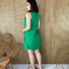 fernandaramosstore com br vestido curto sem bojo com bolsos e amarracao atras verde 1