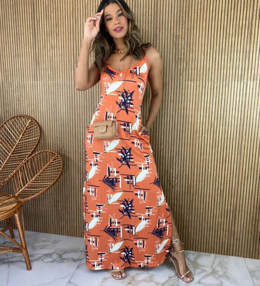 fernandaramosstore com br vestido longo de malha alca fina com bolso estampado branco copia 1