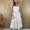 fernandaramosstore com br vestido midi com bojo laise amarracao nas alcas nude 2