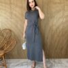 fernandaramosstore com br vestido midi manga curta sem bojo com amarracao cinza 3