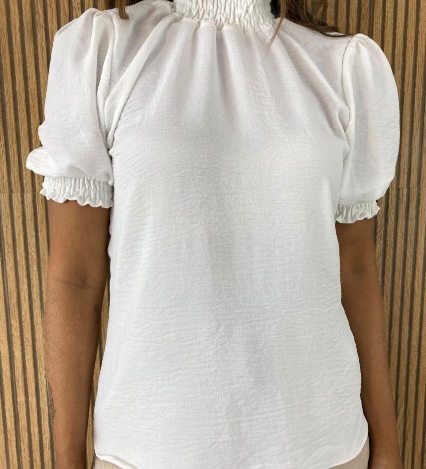 Blusa Feminina Manga Curta com Lastex na Gola e Mangas Branca - Fernanda Ramos Store