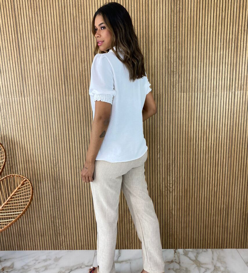 Blusa Feminina Manga Curta com Lastex na Gola e Mangas Branca - Fernanda Ramos Store