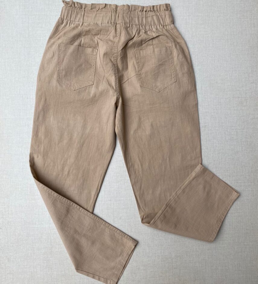 Calça Feminina Botões Encapados Laterais e Amarração Bege - Fernanda Ramos Store