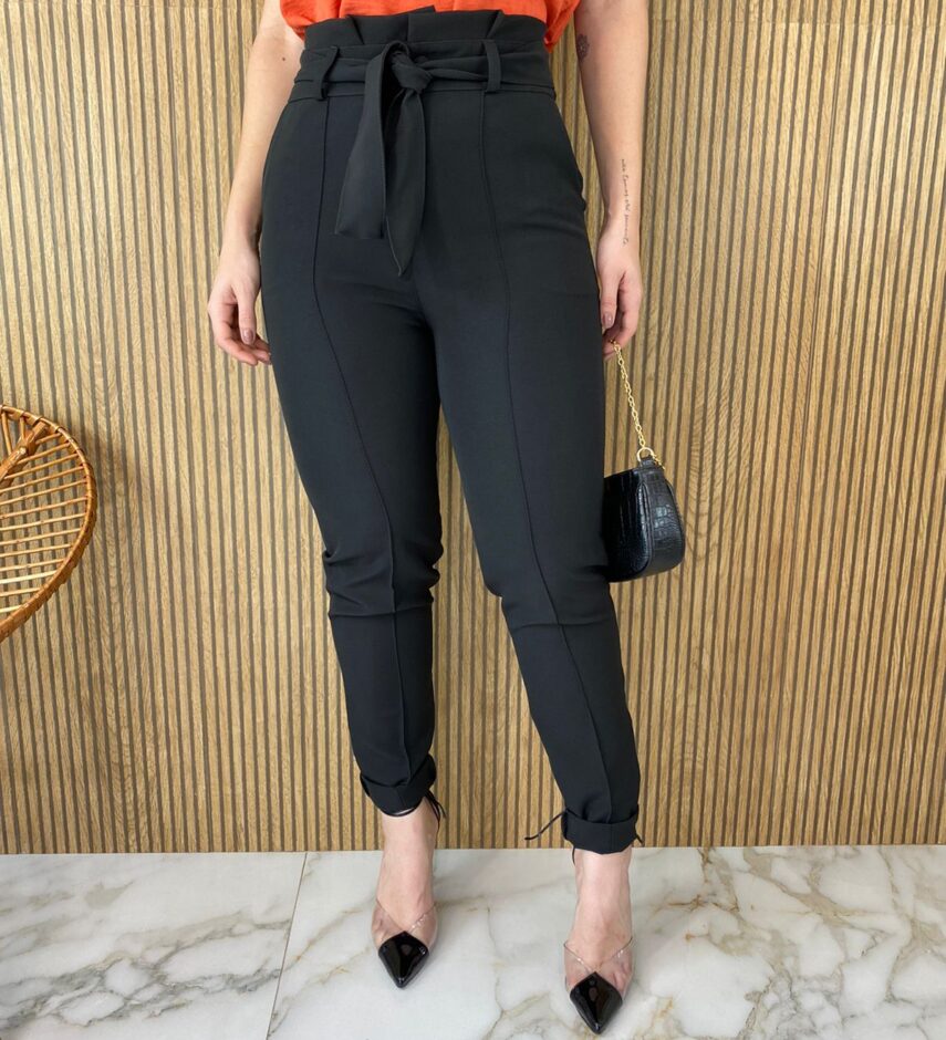fernandaramosstore com br calca skinny feminina com amarracao preta 3