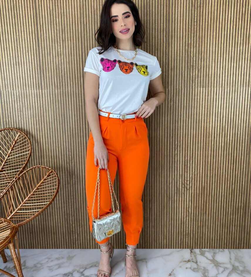 Calça Skinny Feminina com Botões e Bolsos Coral - Fernanda Ramos Store