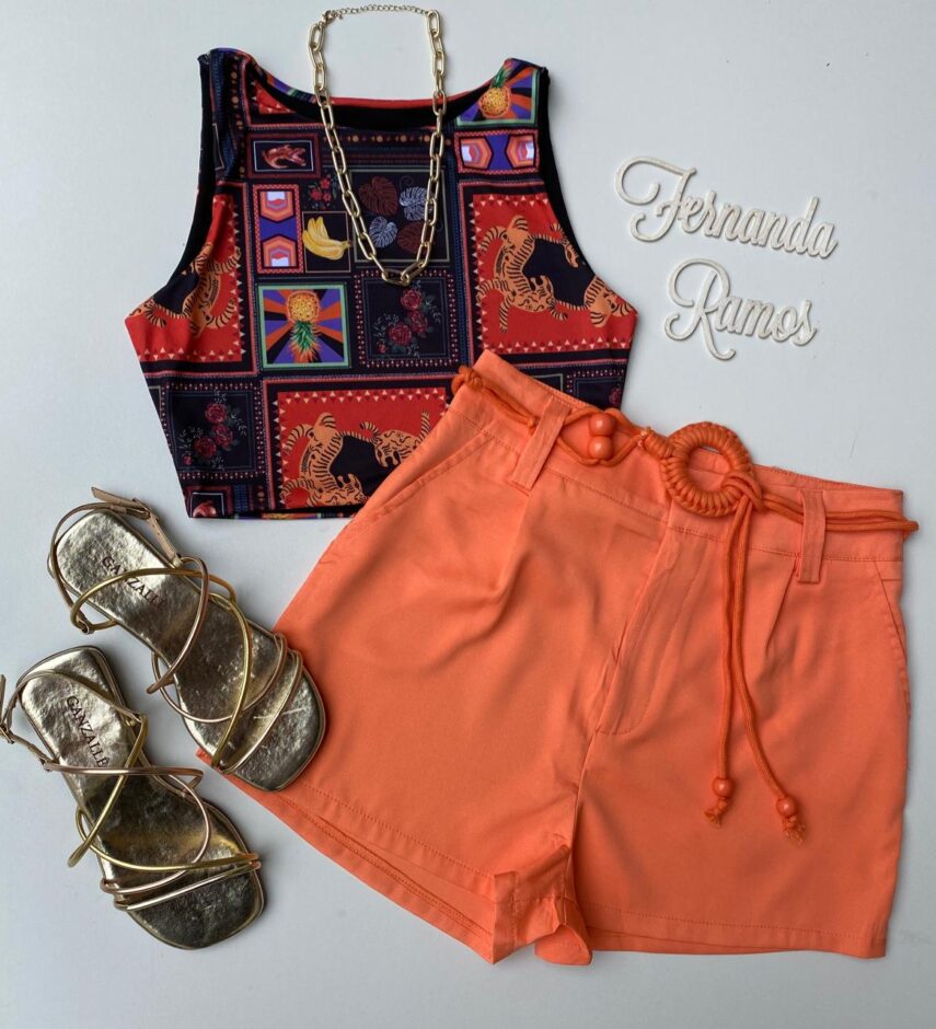 Cropped Feminino sem Bojo Estampado Fundo Preto - Fernanda Ramos Store