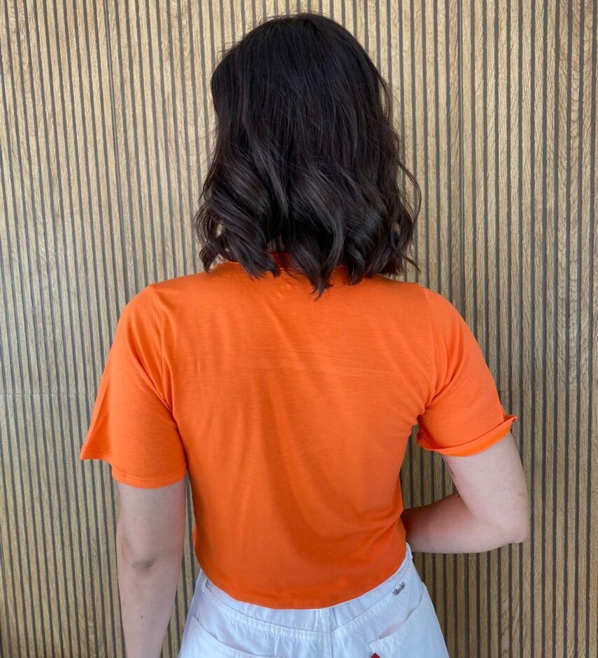 Cropped sem Bojo Manga Curta Colar Removível Coral - Fernanda Ramos Store