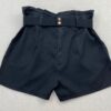 fernandaramosstore com br short feminino com detalhe de cinto preto 1