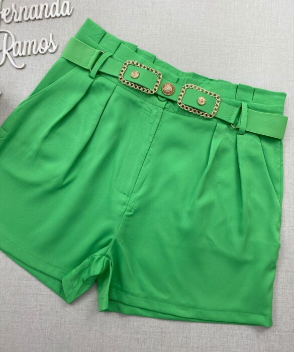 Short Feminino com Detalhe de Cinto Verde Bandeira - Fernanda Ramos Store