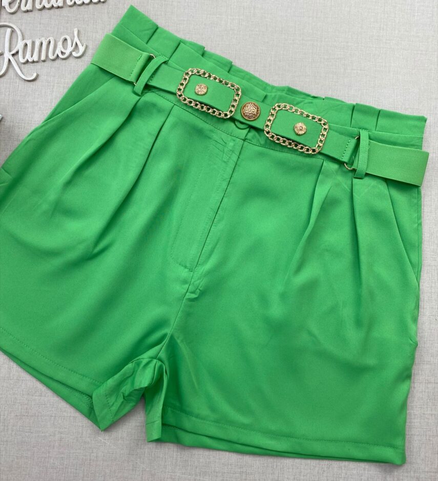 Short Feminino com Detalhe de Cinto Verde Bandeira - Fernanda Ramos Store