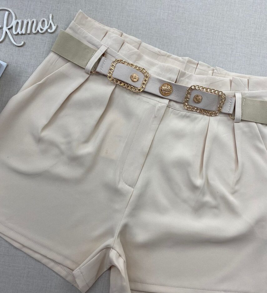 fernandaramosstore com br short feminino com detalhe de cinto verde bandeira copia 1