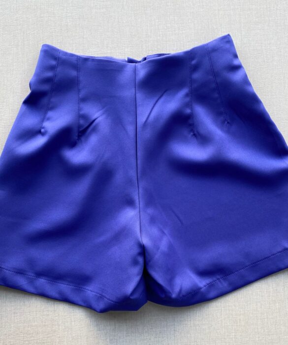 Short Feminino de Alfaiataria Roxo com Detalhe - Fernanda Ramos Store