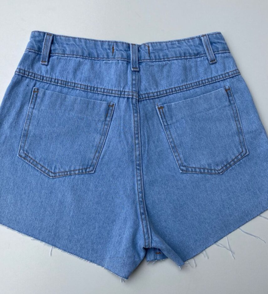 fernandaramosstore com br short jeans feminino com aplicacao 2