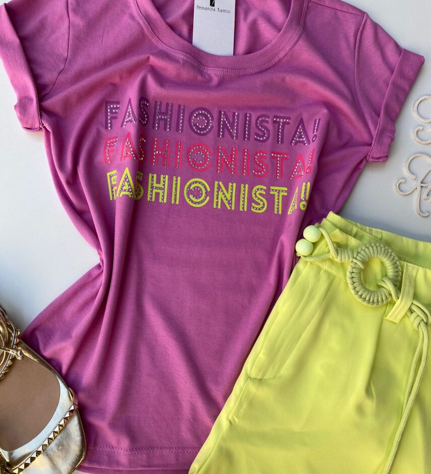 T-shirt Feminina Manga Curta Fashionista Lilás - Fernanda Ramos Store