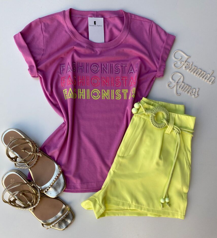 T-shirt Feminina Manga Curta Fashionista Lilás - Fernanda Ramos Store