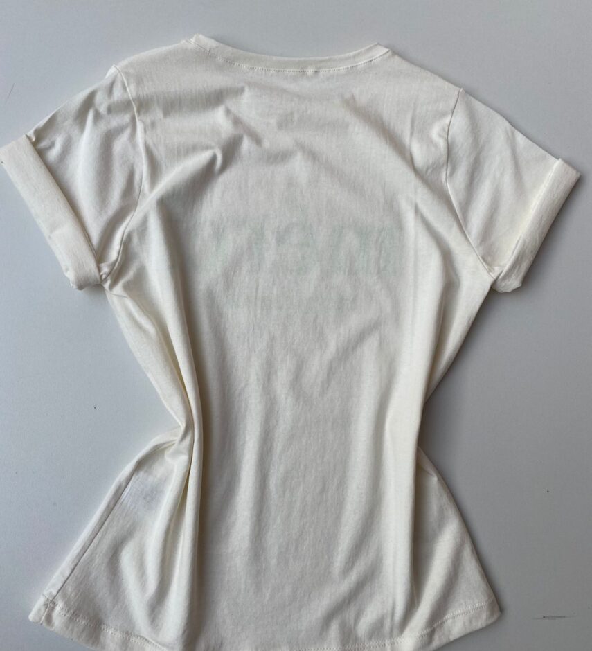 T-shirt Manga Curta Mérci Mon Amour em Verde Off White - Fernanda Ramos Store