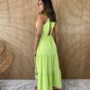 fernandaramosstore com br vestido longo com bojo viscolinho amarracao e decote verde lima 1