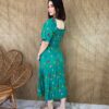 fernandaramosstore com br vestido midi sem bojo com lastex estampado com fundo verde