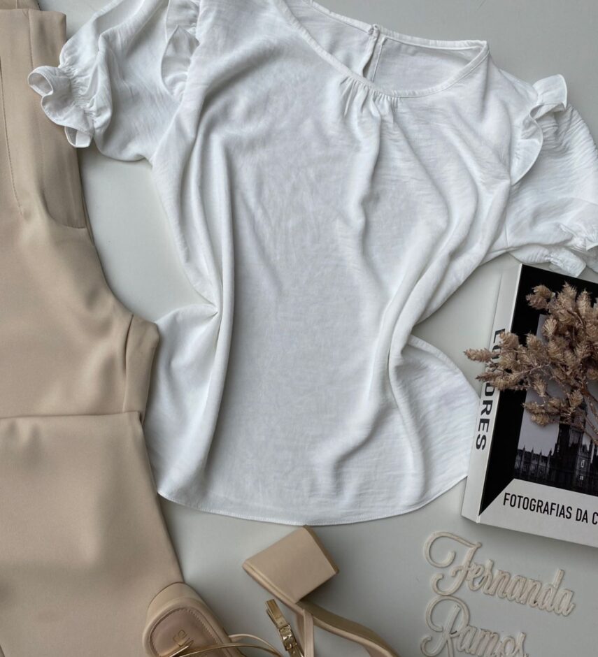 Blusa Feminina com Babado e Lastex nas Mangas Branca - Fernanda Ramos Store