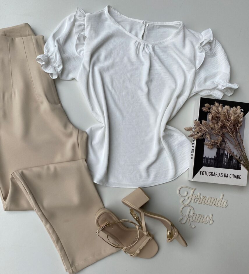 Blusa Feminina com Babado e Lastex nas Mangas Branca - Fernanda Ramos Store
