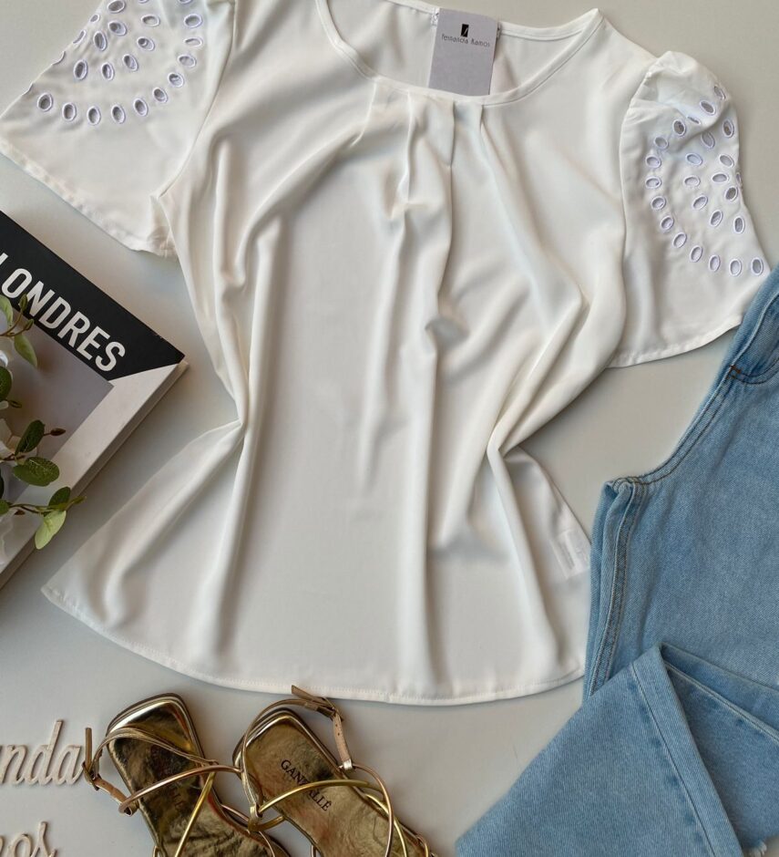 fernandaramosstore com br blusa feminina detalhes vazados nas mangas branca 1