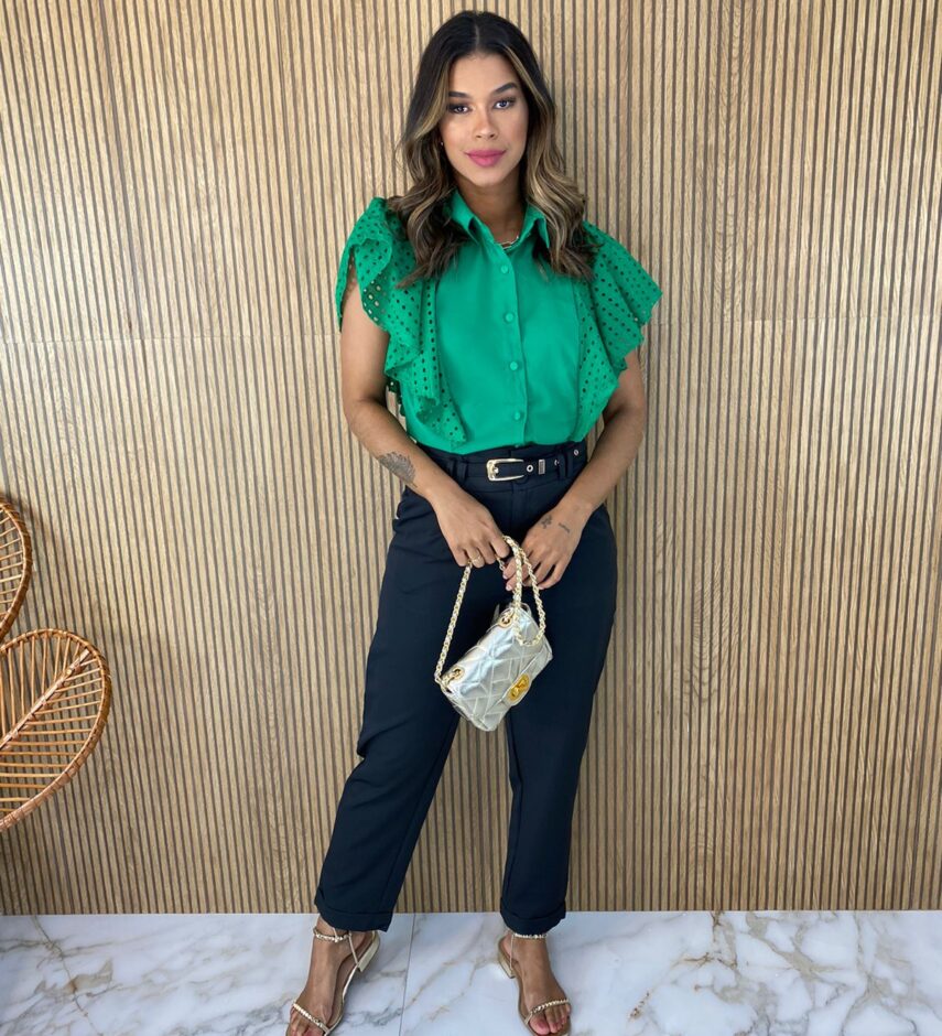 Blusa Manga Curta Feminina com Botões e Laise Verde Bandeira Fernanda Ramos Store