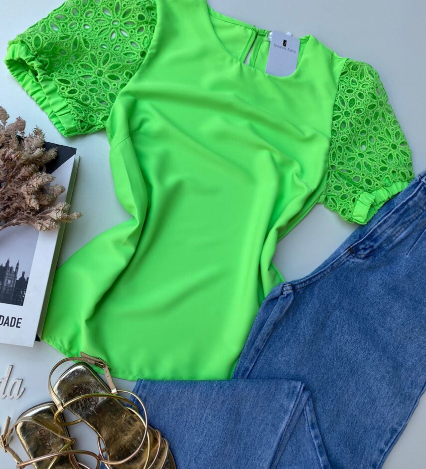 Blusa Manga Curta Feminina Manga com Detalhes Verde - Fernanda Ramos Store